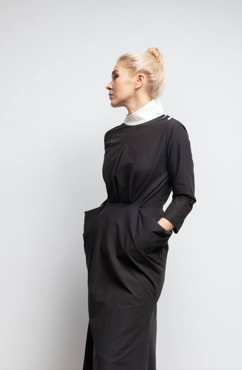 Elegant Maxi Dress Black