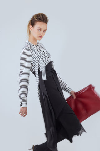Sophisticated High-Waisted Skirt With Lace Hem Black