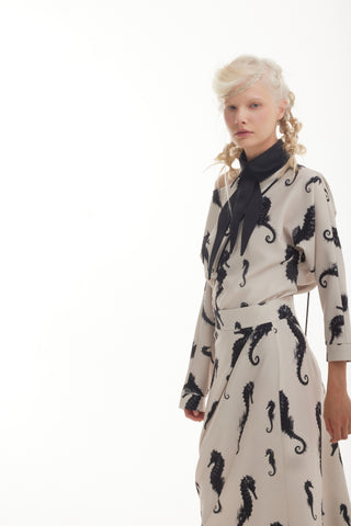 Fashion Neckpiece - Collar Black