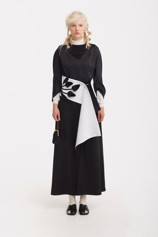Floral Wide Waistpiece Belt - Black & Ivory