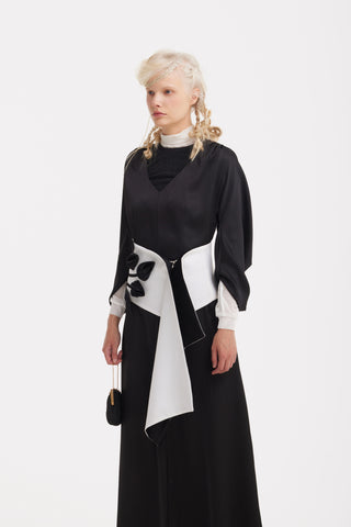 Floral Wide Waistpiece Belt - Black & Ivory