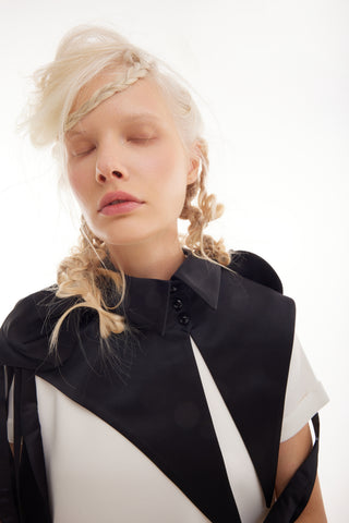 Sculptural Satin Statement Collar – Black