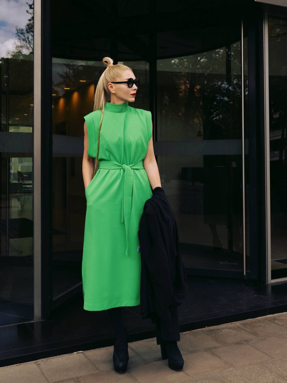 Stylish Straight Dress With Belt Green