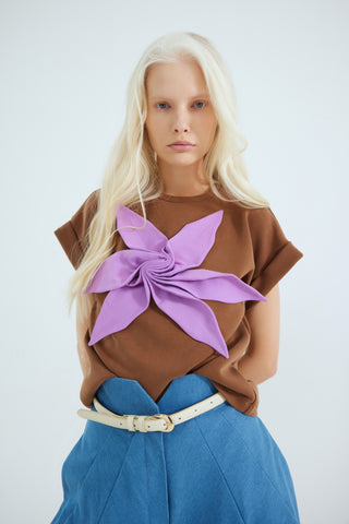 Crew-Neck Jersey T-Shirt With Flower - Brown