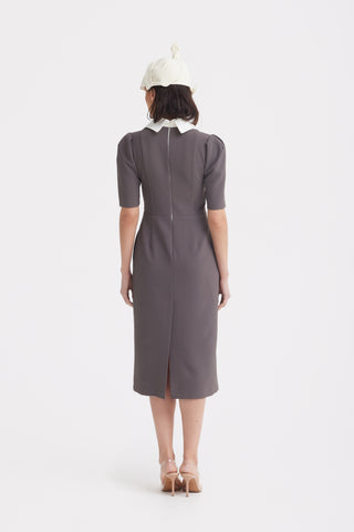 Elegant Midi Dress With Contrast Bow Collar – Taupe