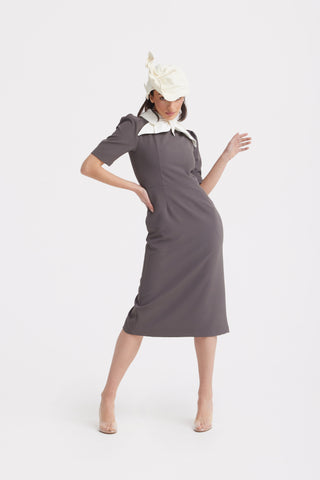 Elegant Midi Dress With Contrast Bow Collar – Taupe