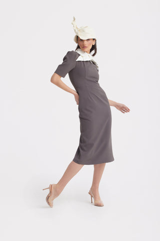 Elegant Midi Dress With Contrast Bow Collar – Taupe