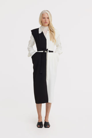 Fashion Midi Dress With Belt And Bold Shoulders – Black & Ivory