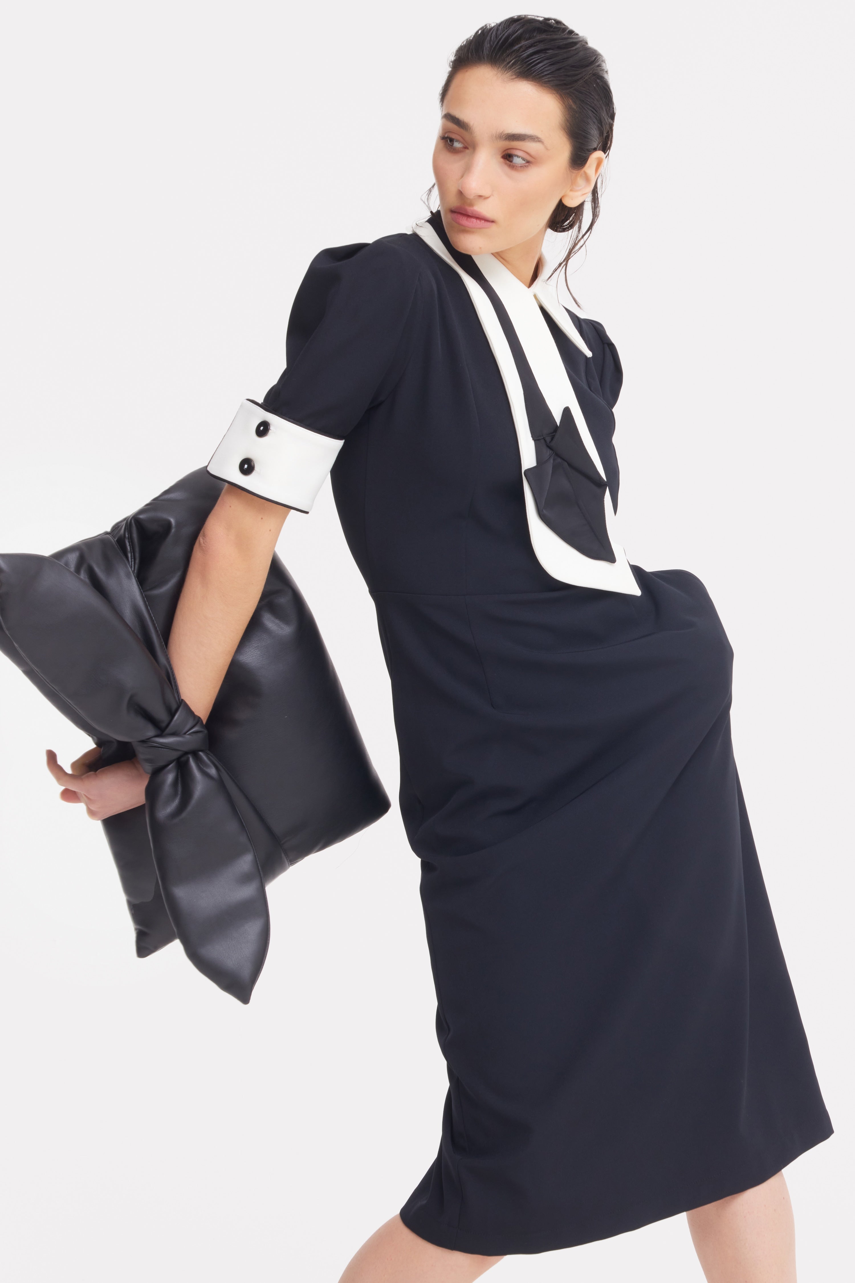 Formal Fitted Dress With White Collar - Office To Evening Style Black Julia Allert Formal Fitted Dress With White Collar - Office To Evening Style Black Julia Allert