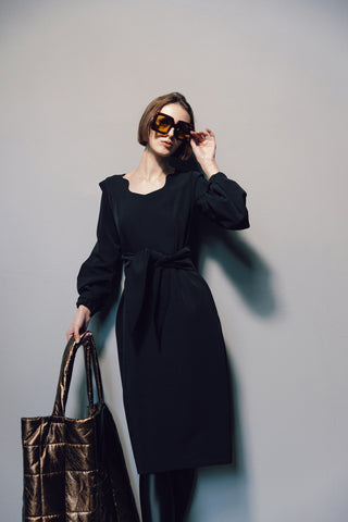 Designer Fitted Midi Dress With Belt Black