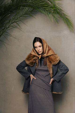 Mid-Thigh Length Double-Breasted Coat With Fur Collar Grey