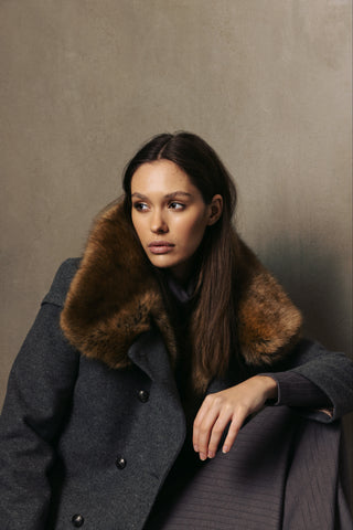 Mid-Thigh Length Double-Breasted Coat With Fur Collar Grey