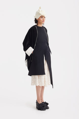 Layered Skirt With White Lace Detail Black