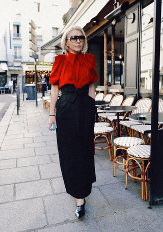 High Waist A-Line Black Long Skirt With Belt