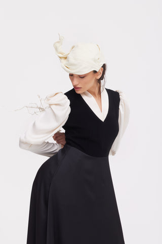 Two-Tone A-Line Midi Dress With Puff Sleeves – Black & Ivory