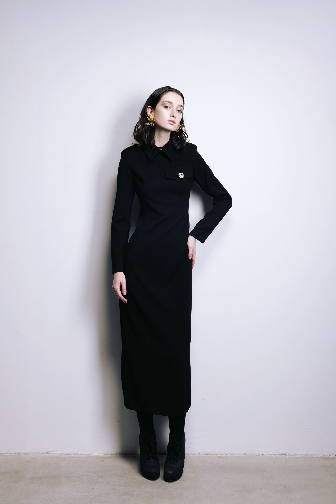 Fitted Long Sleeve Dress With Stand-Up Collar Black S Fitted Long Sleeve Dress With Stand-Up Collar Black S