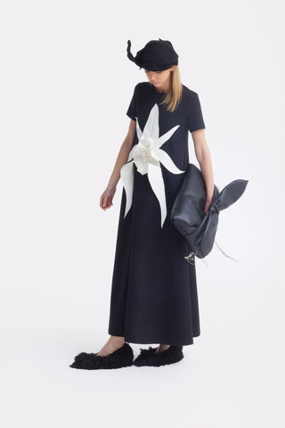 Ankle-Length Knit Dress With Flower Detail - Black