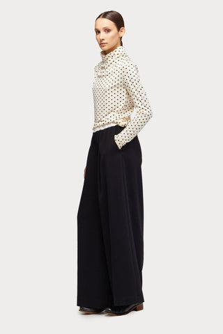 Basic Long Sleeve Top Polka Dot Beige - Julia Allert