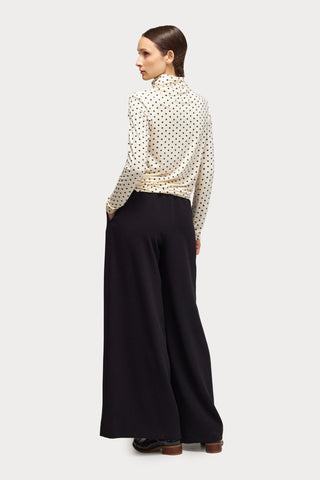 Basic Long Sleeve Top Polka Dot Beige - Julia Allert