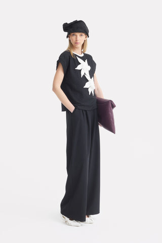 Black Short Sleeve Top With Floral Detail - Julia Allert