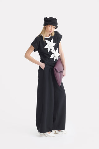 Black Short Sleeve Top With Floral Detail - Julia Allert