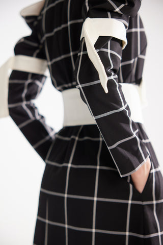 Black Stylish Cold Shoulder Long Sleeve Plaid Dress With Belt