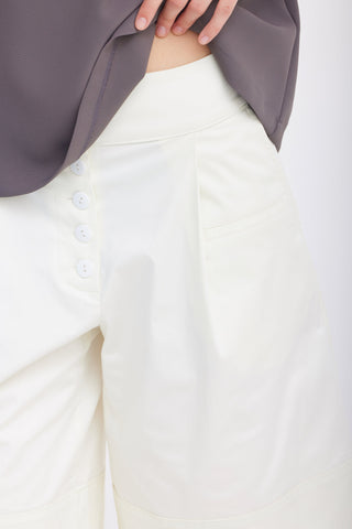 Button Front Wide Leg Bermuda Shorts – Ivory - Julia Allert