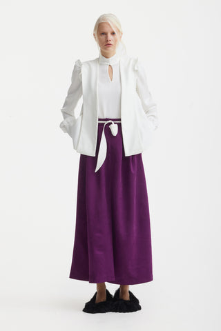 Casual Chic Front-Slit Suede Skirt with Belt – Deep Violet