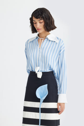 Smart Elegance – Silk-Touch Striped Long-Sleeve Blouse Light Blue