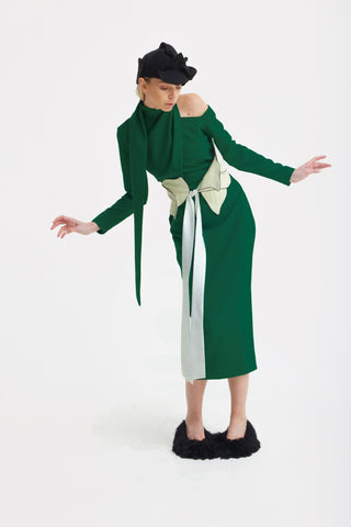 Elegant Evening Open Shoulder Midi Dress Green - Julia Allert