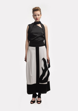 Elegant Flared Midi Skirt White Black