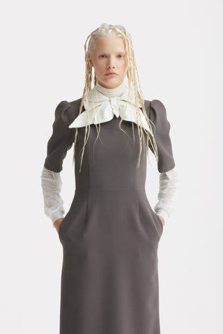 Elegant Midi Dress With Contrast Bow Collar – Taupe - Julia Allert