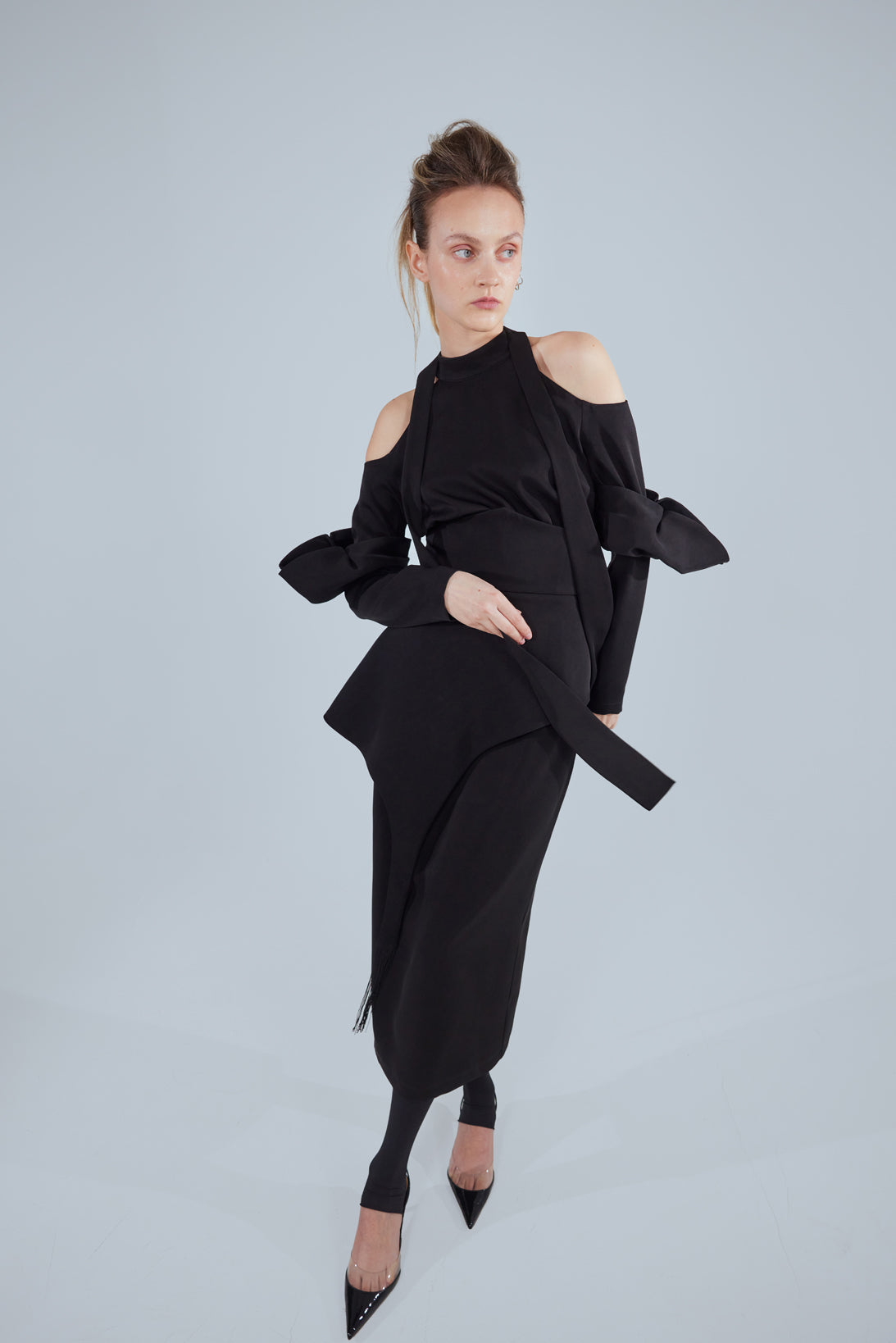 Fashion Cold-Shoulder Midi Dress With Asymmetrical Belt Black L Fashion Cold-Shoulder Midi Dress With Asymmetrical Belt Black L