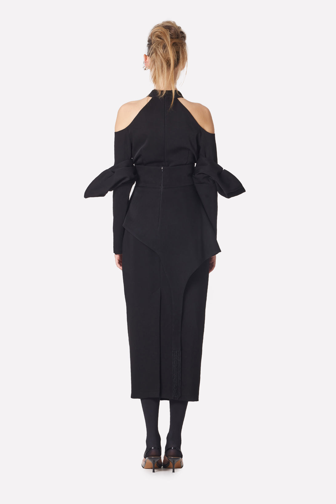 Fashion Cold-Shoulder Midi Dress With Asymmetrical Belt Black L Fashion Cold-Shoulder Midi Dress With Asymmetrical Belt Black L