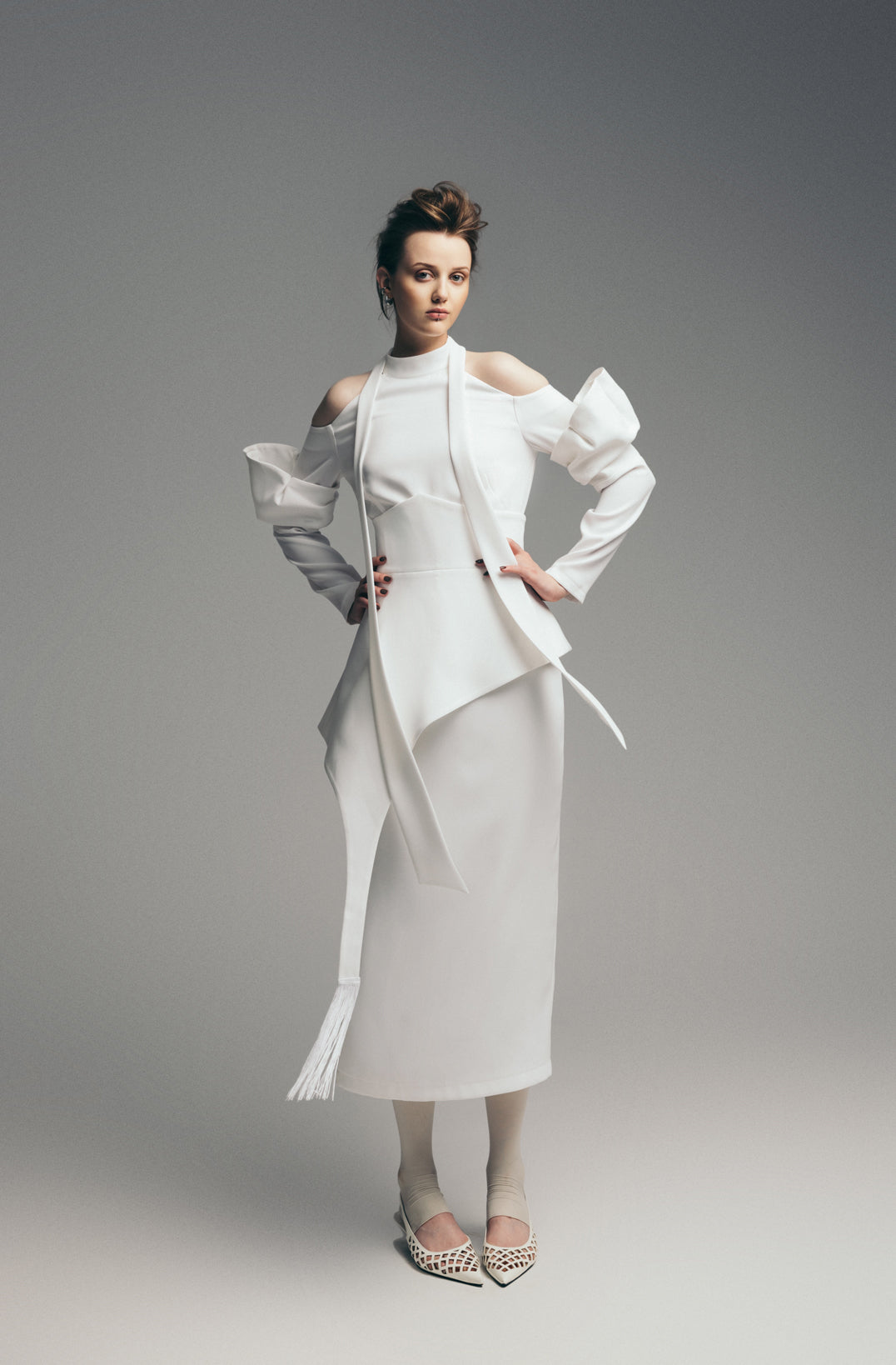 Fashion Cold-Shoulder Midi Dress With Asymmetrical Belt White M Fashion Cold-Shoulder Midi Dress With Asymmetrical Belt White M
