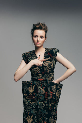 Fashion Midi Dress With Belt And Bold Shoulders Jacquard Black