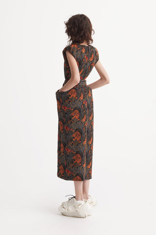 Fashion Midi Dress With Belt And Bold Shoulders Jacquard Black Red - Julia Allert
