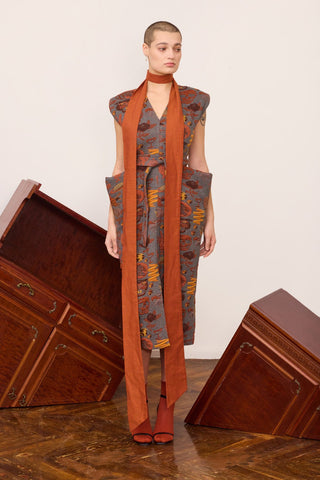 Fashion Midi Dress With Belt And Bold Shoulders Jacquard Grey - Julia Allert