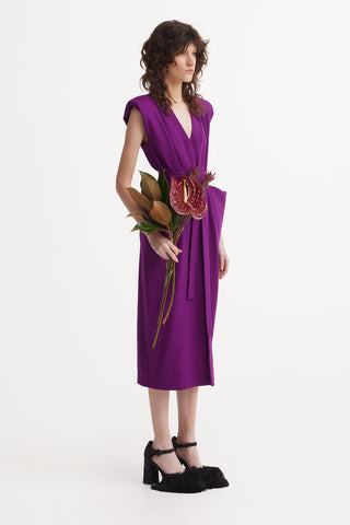 Fashion Midi Dress With Belt And Bold Shoulders Violet
