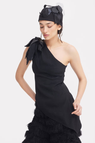 Feminine Asymmetric One-Shoulder Blouse Black - Julia Allert