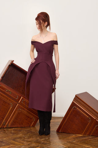 Figure-Flattering Off-Shoulder Midi Dress With Waist Corset Burgundy