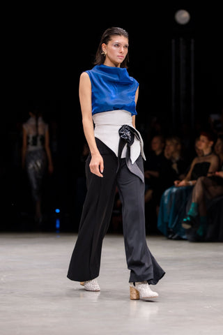 High Neck Organza Vest Blue - Julia Allert