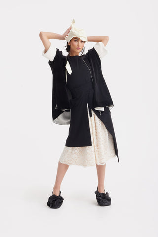 Layered Skirt With White Lace Detail Black - Julia Allert