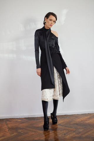 Layered Skirt With White Lace Detail Black - Julia Allert