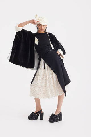Layered Skirt With White Lace Detail Black - Julia Allert