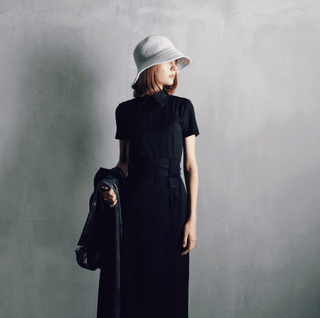Midi Black Dress With Belt - Julia Allert