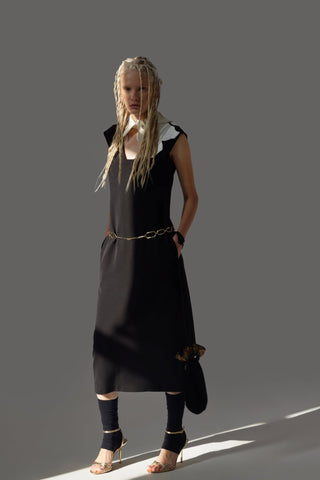 Modern Business Sheath Dress With Decorative Collar - Black - Julia Allert