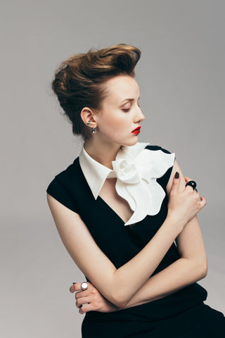 Modern Business Sheath Dress With Decorative Collar - Black