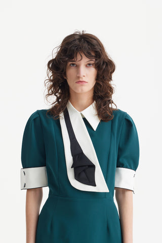 Formal Fitted Dress With White Collar - Office To Evening Style Green