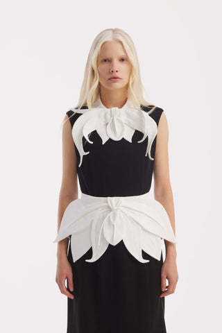 Petal Sculptural Waist Belt – Ivory - Julia Allert